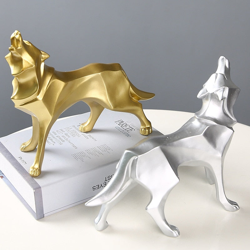 Escultura de Lobo Geométrico